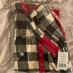 L’oved baby womens onsie and cap set size small Buffalo check
